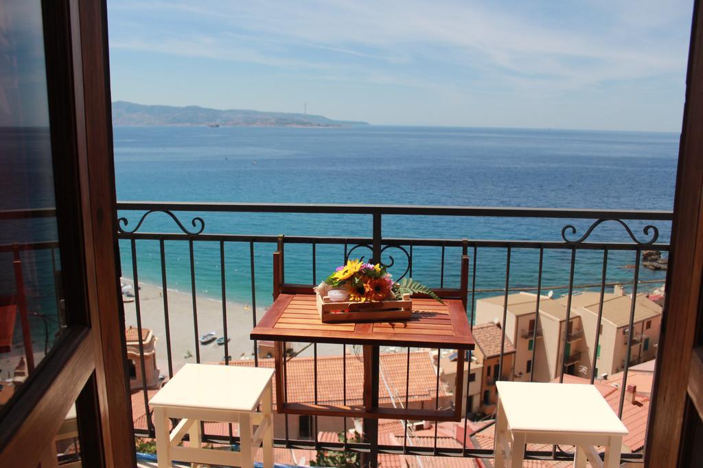 Olimpo Palace Affittacamere Scilla Kültér fotó